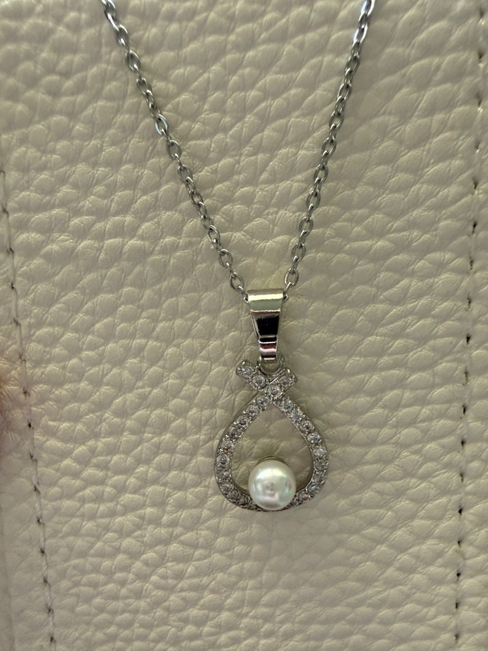 White Gold Plated Pearl Teardrop Pendant Necklace